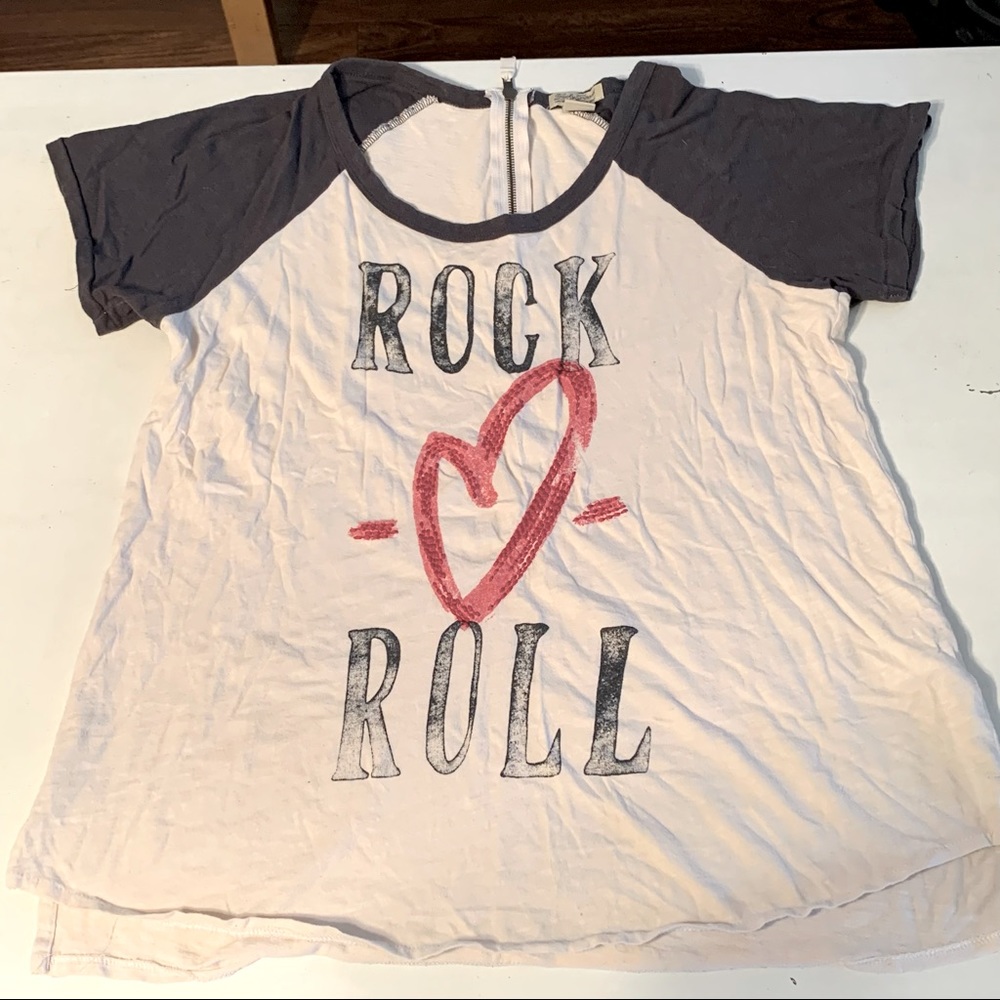 Lucky brand stitched zipper t shirt